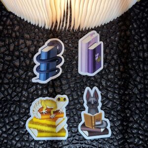 Könyvek és állatok dekor matricák