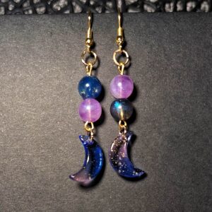 Aszimmetrikus holdas fülbevaló